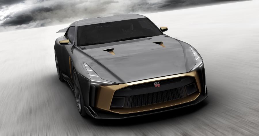  Nissan GT-R50 Concept 2018 года  (фото 3 из 39)